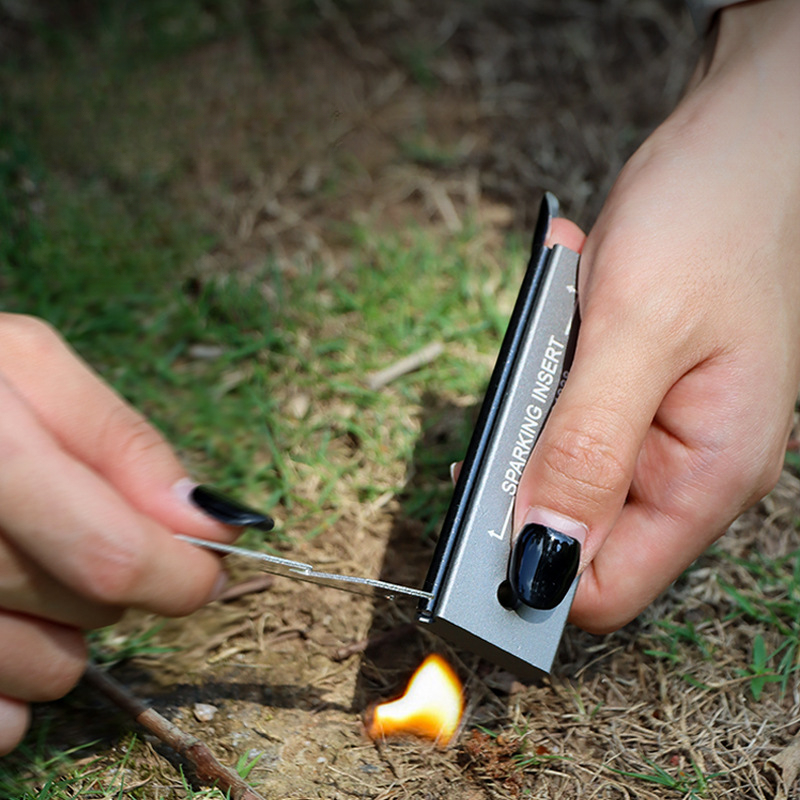 Magnesium Fire Starter - Waterproof Magnesium Flint & Steel Stick